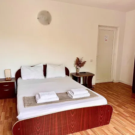 Casa Tin Ultracentral Guest house Costinesti