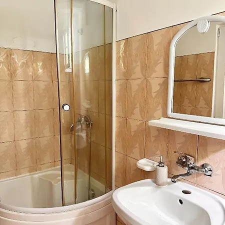 Casa Tin Ultracentral