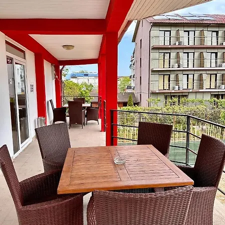 Casa Tin Ultracentral Guest house Costinesti
