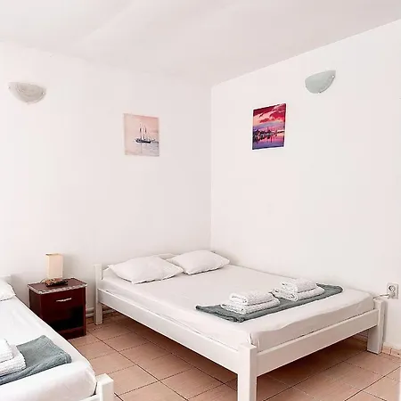 Casa Tin Ultracentral * Costinesti